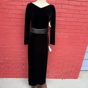 Vintage Ever Beauty Black Velvet Maxi Dress Size 10 Open Back Whimsygoth Classy